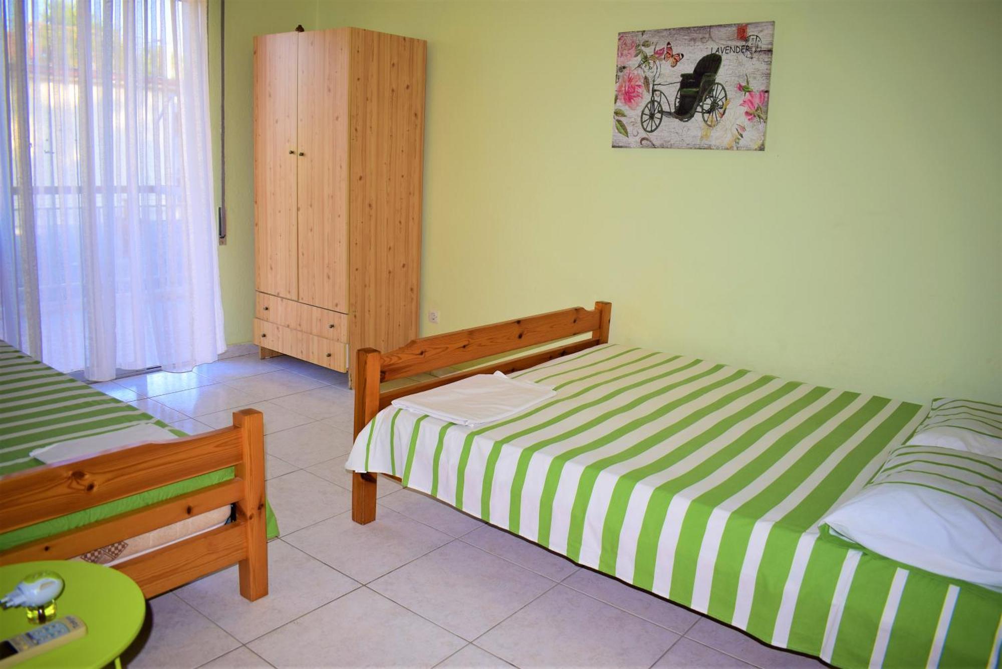 Apartments Anesis Pantazis Aszproválta Kültér fotó