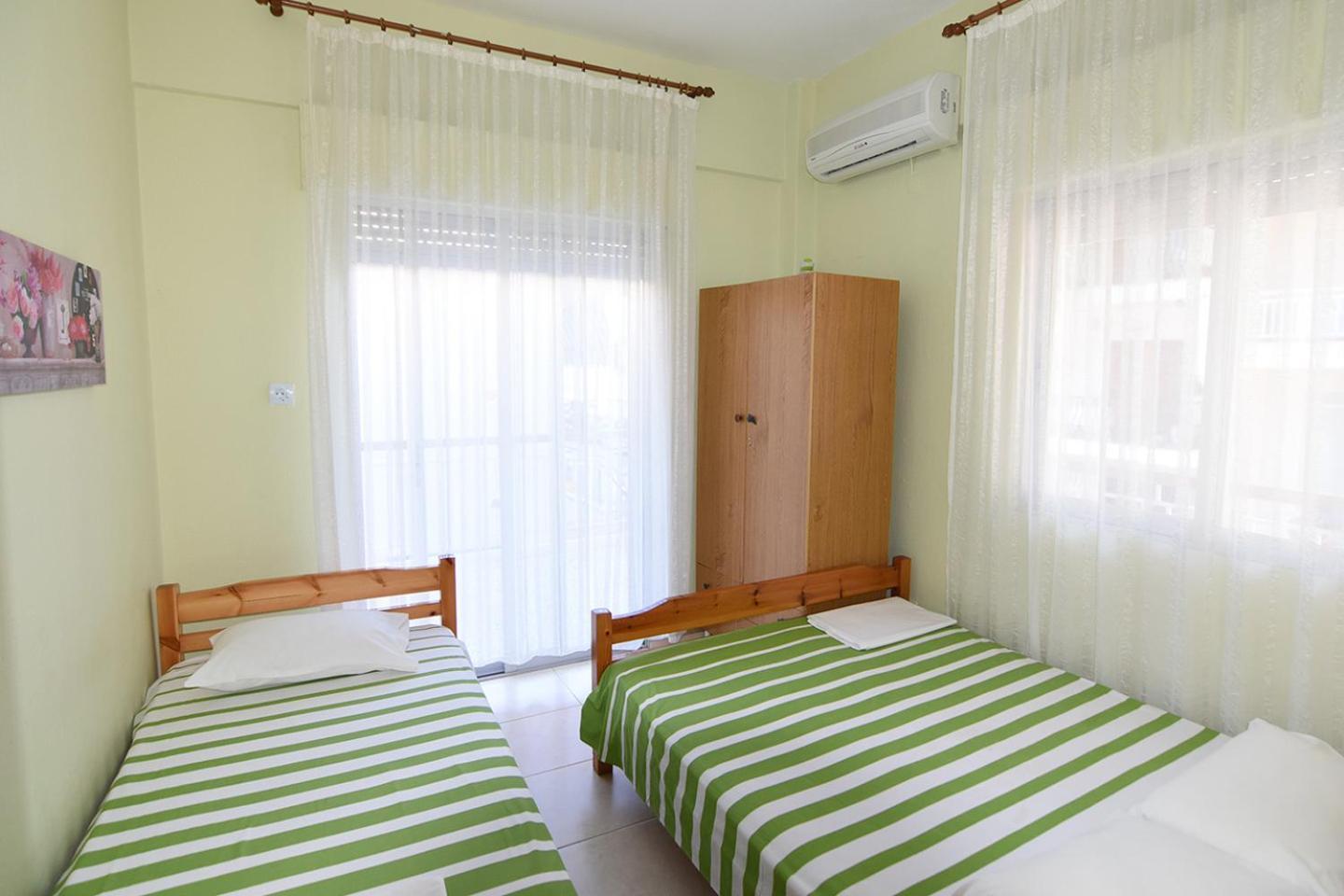 Apartments Anesis Pantazis Aszproválta Kültér fotó